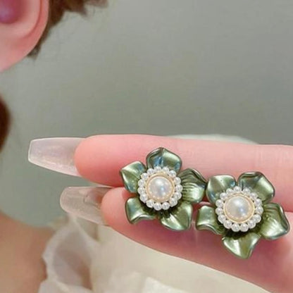 Pearl Stud Earrings